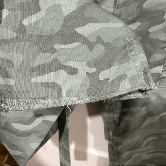 Vineyard Vines Green Camo Utility Pants Sz 8 - Picture 9 of 12